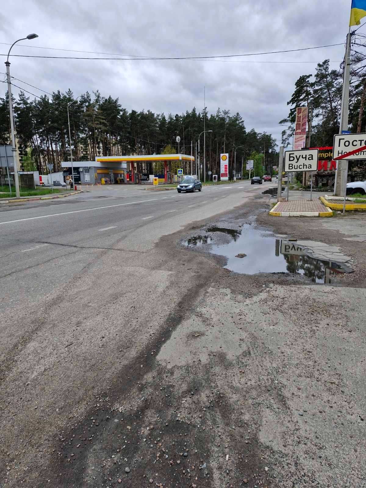 ОРЕНДА БУЧА. Приміщення під СТО 80м2. Фасад Варшавська траса.