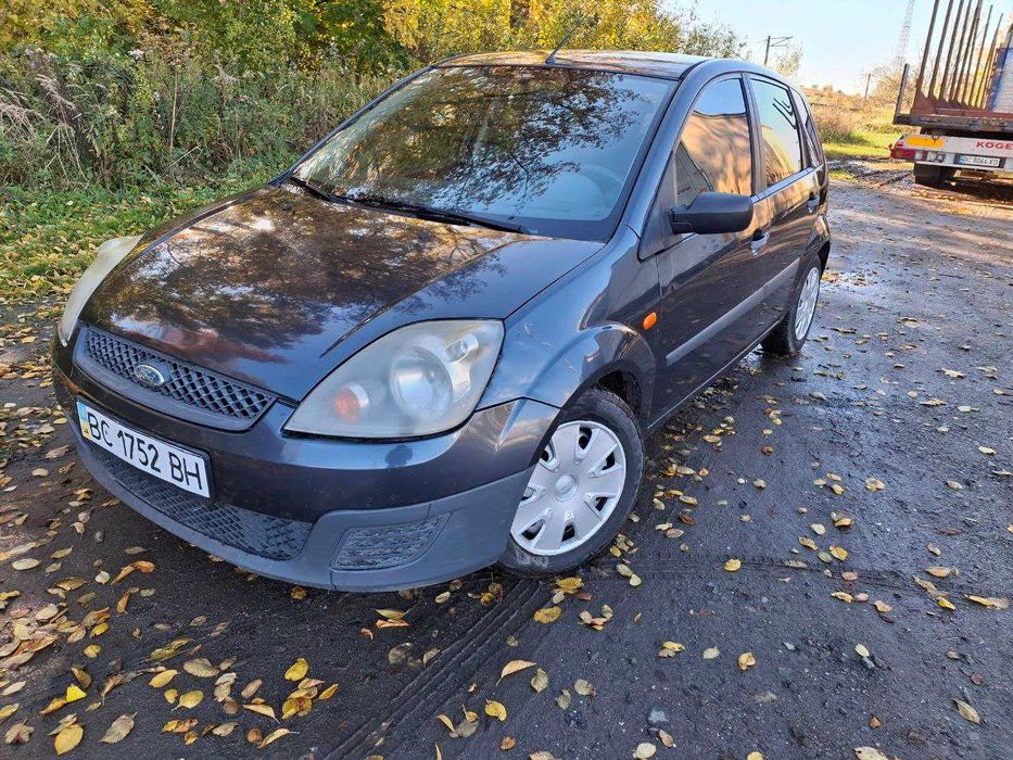 Автомобіль Форд фієста 2007 рік 1.4 бензин