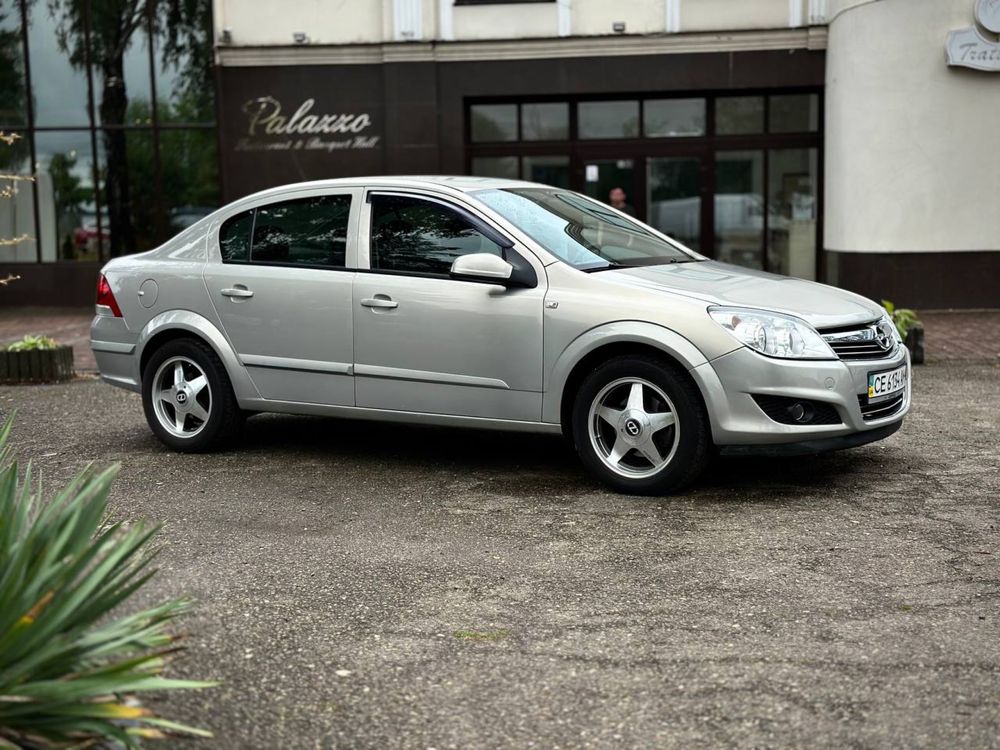 Opel Astra H 2008 1,6 MT