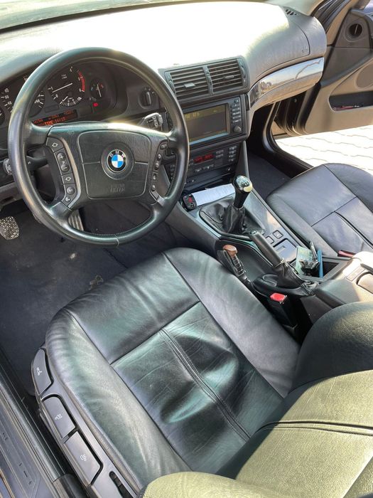 BMW 525 e39 2001 БМВ Е39 2.5 М57