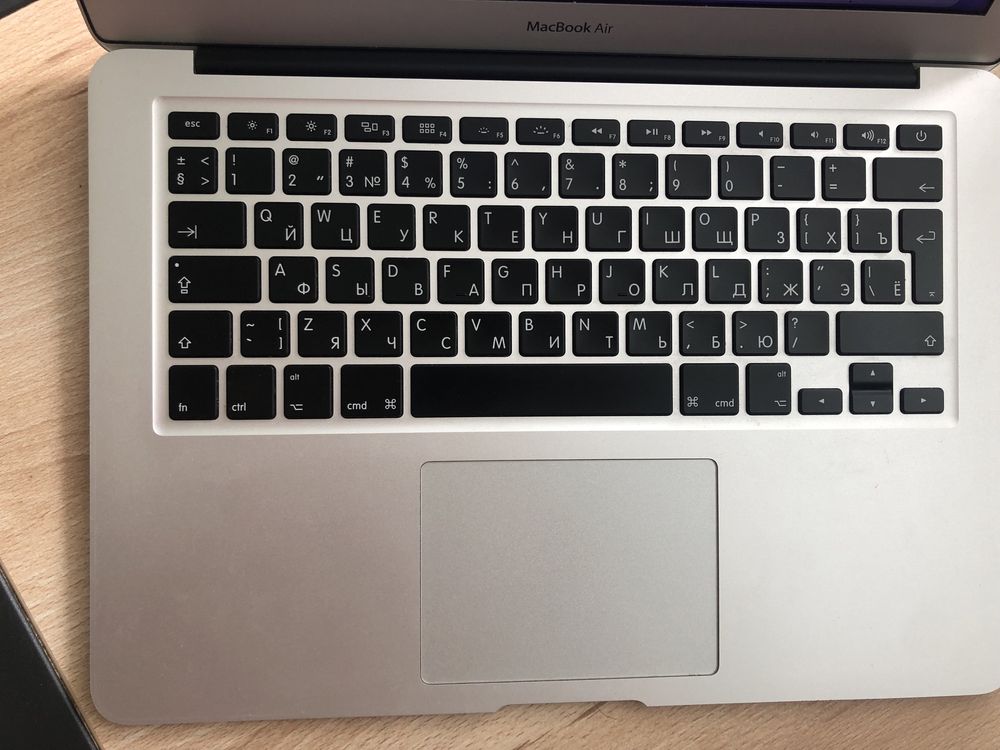 MacBook Air 13" 2017 i5 RAM 8GB SSD 128GB