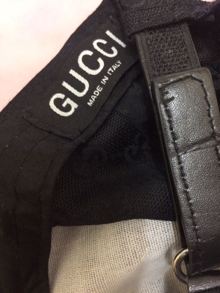 Кепки Nike, Gucci