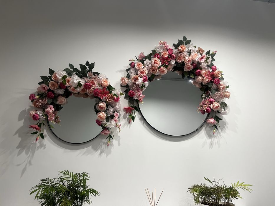 Дзеркала настінні (дзеркало настінне) з квітковим декором