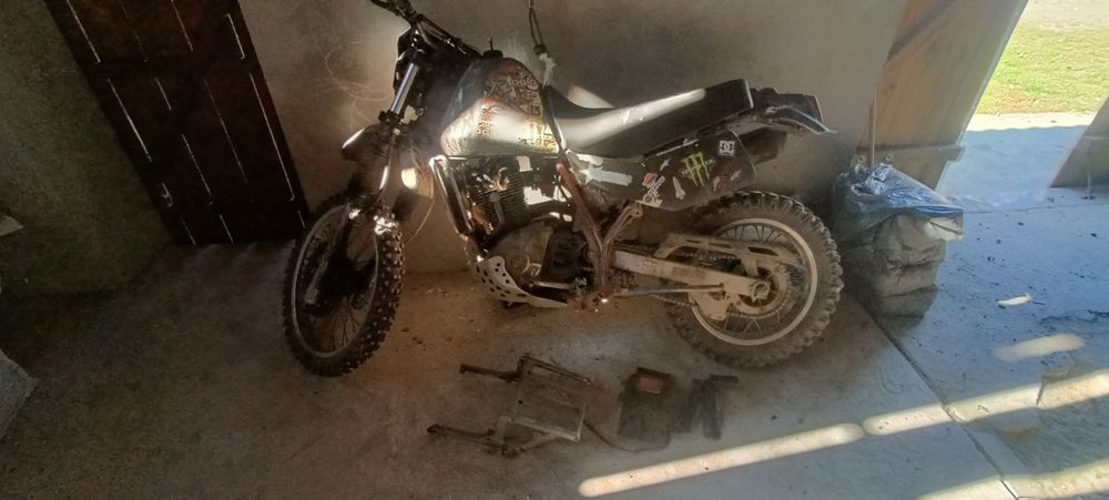 Suzuki dr650 sprzedam