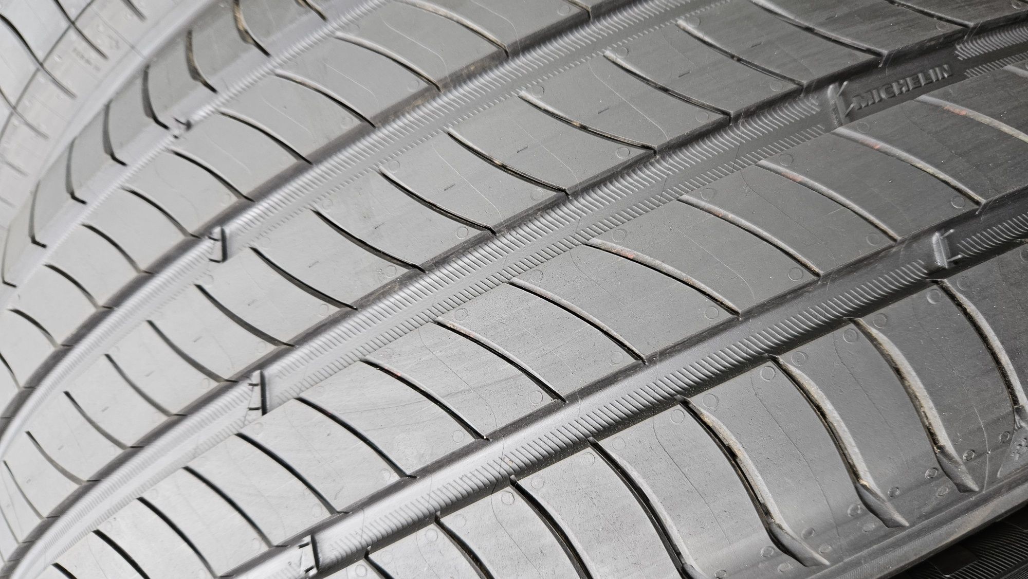 Opony nowe 235/55R18 Michelin E* Primacy