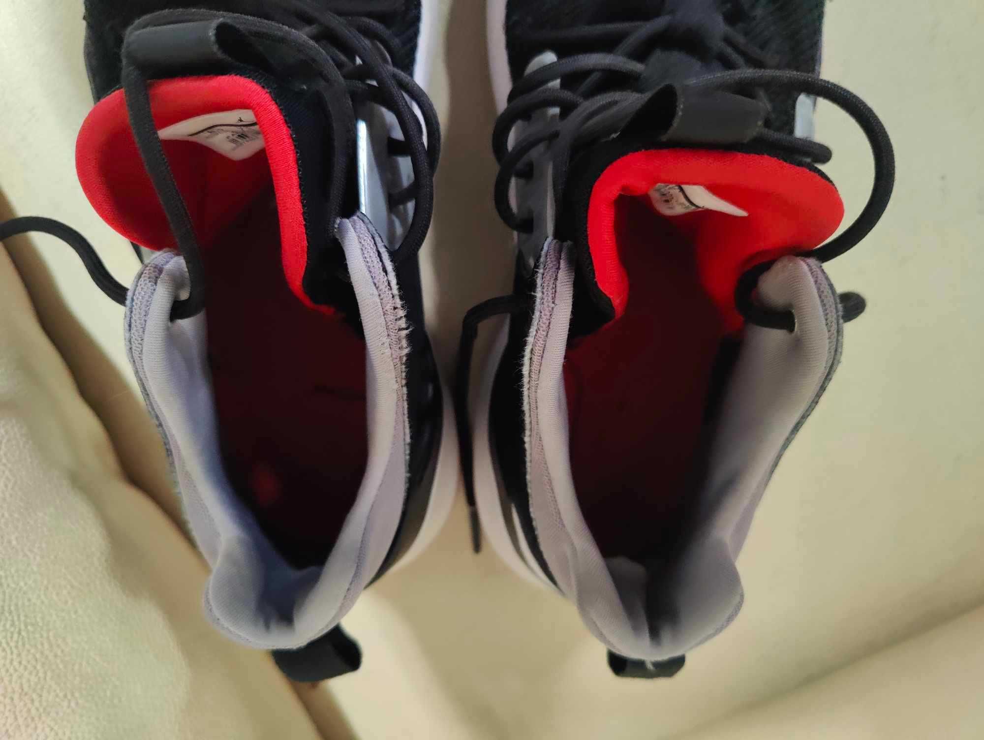 Nike Jordan DNA Bred  42