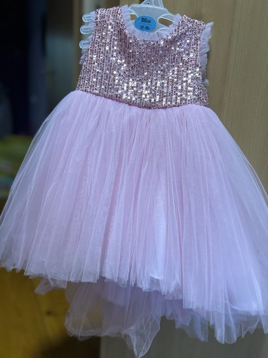 Сукня  на дівчинку 86 -92 р 2 р