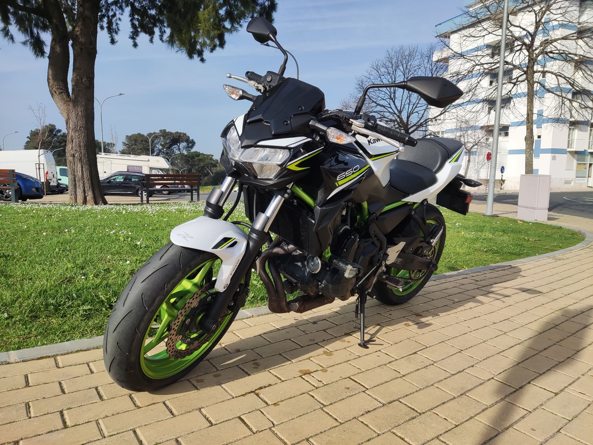 Kawasaki Z650 10/21