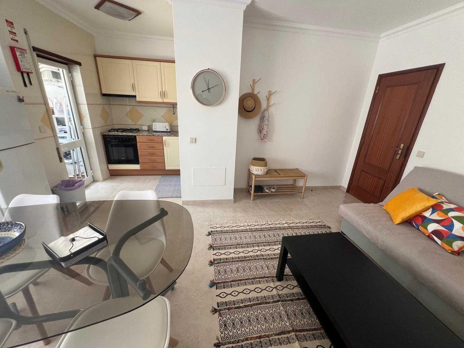 T1 a 150 m da PRAIA de Apartamento Armação de Pêra c/ GARAGEM