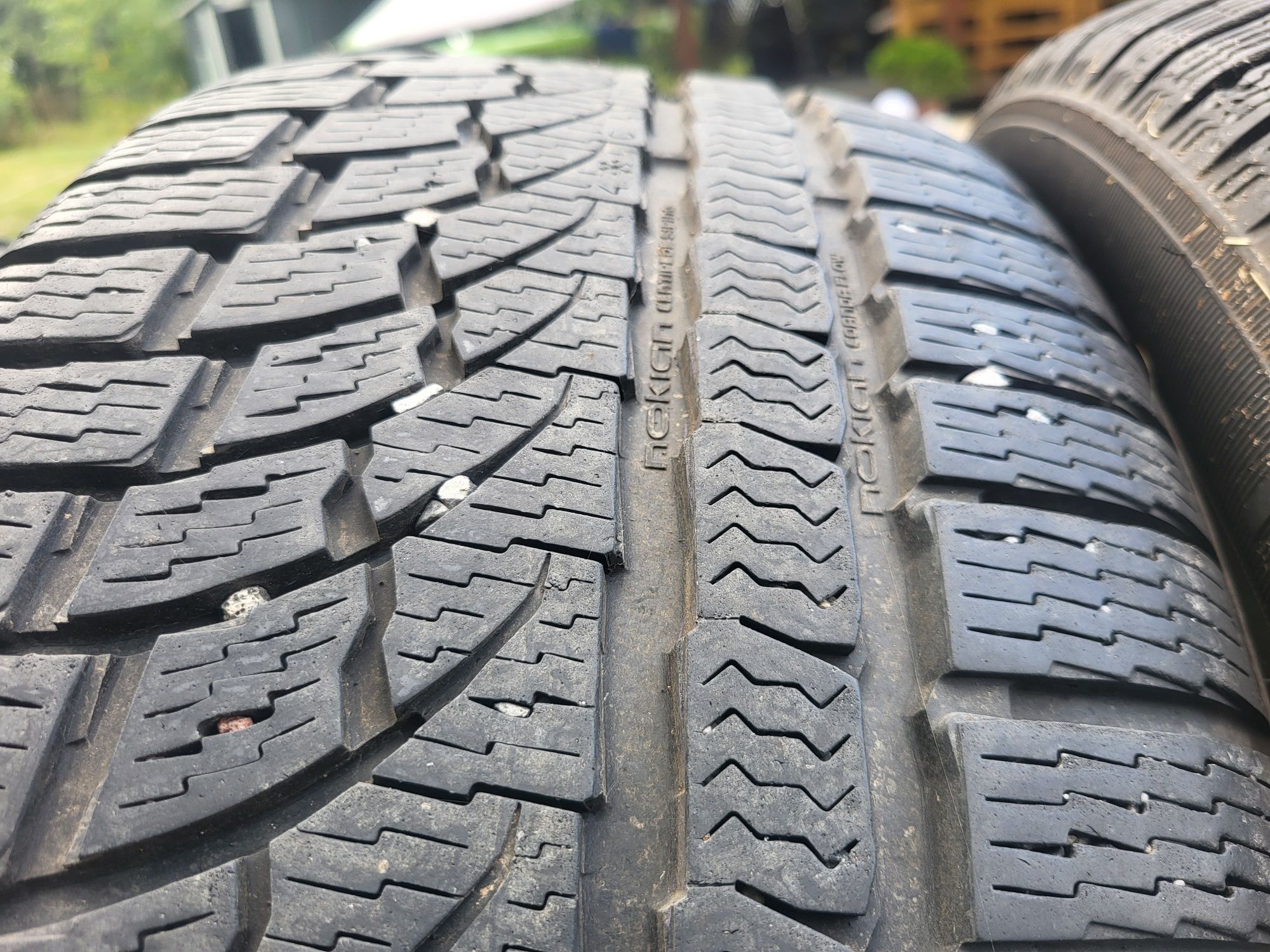 Opony NOKIAN 235/45 R18