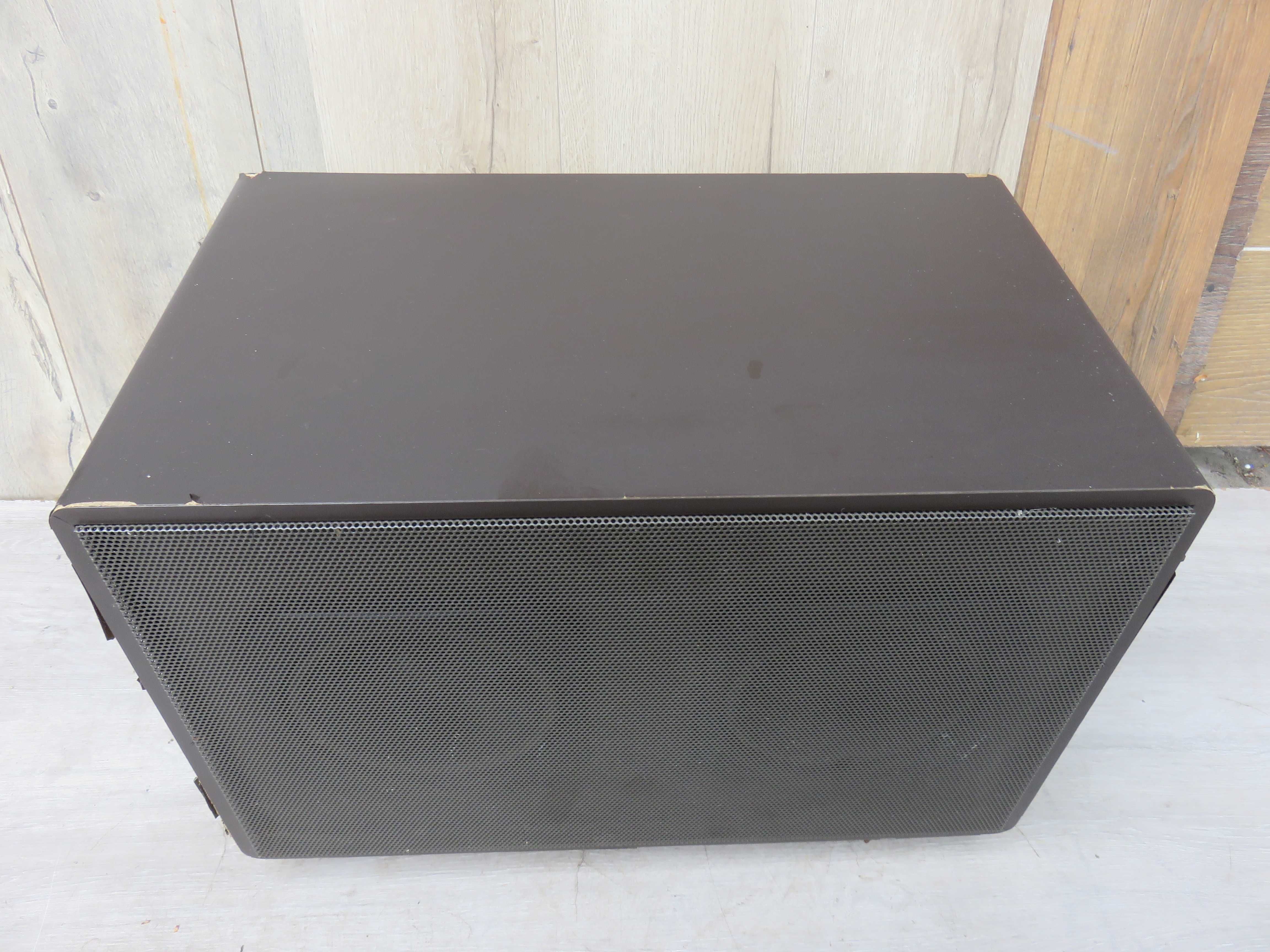 Subwoofer pasywny T+A SKW 70