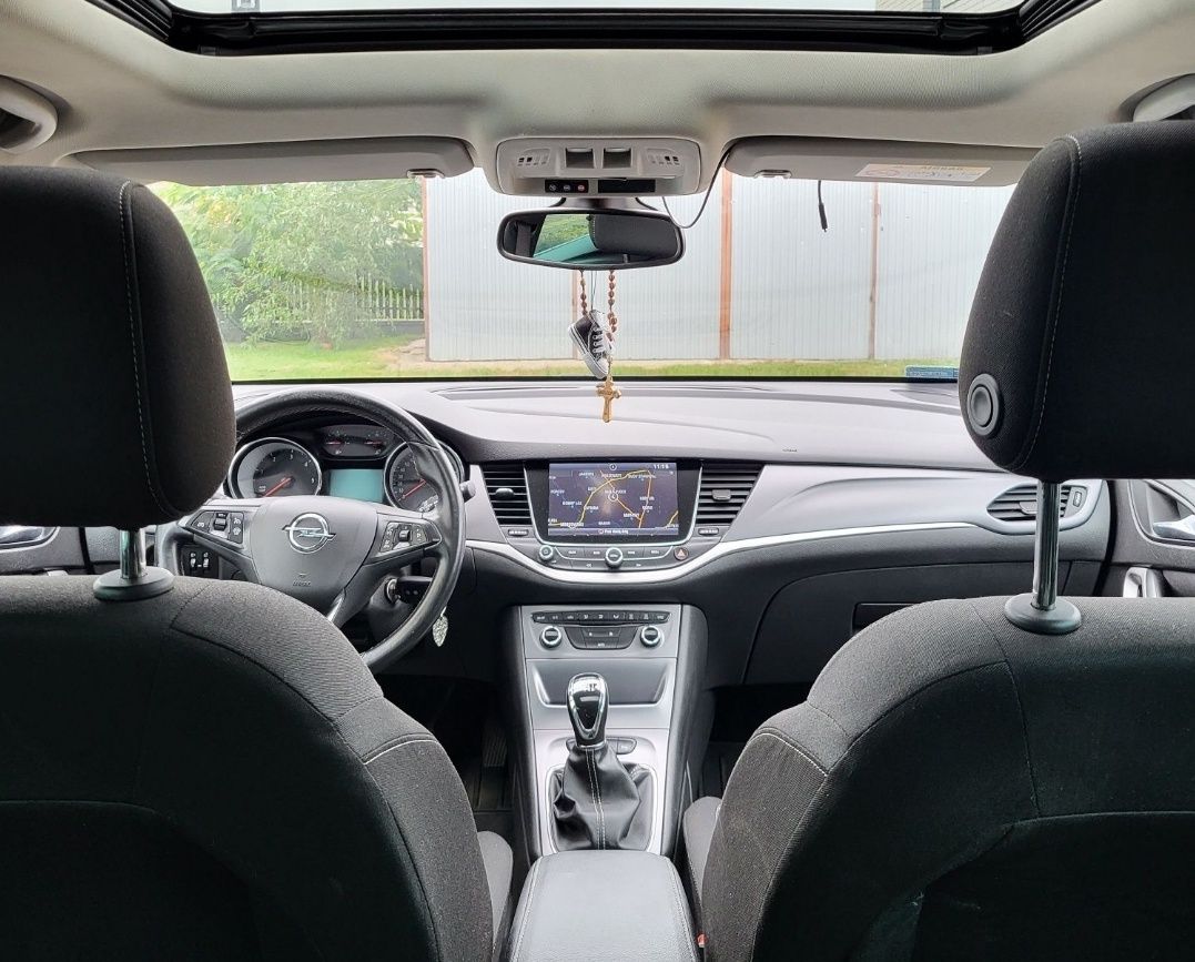 Opel Astra K 2017 1.6 CDTi