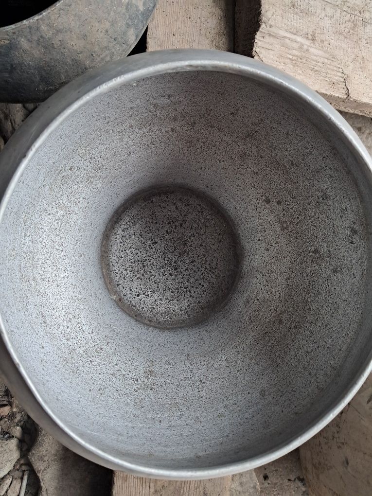 Продам казан,чавун,баняк