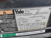 Empilhador yale 25