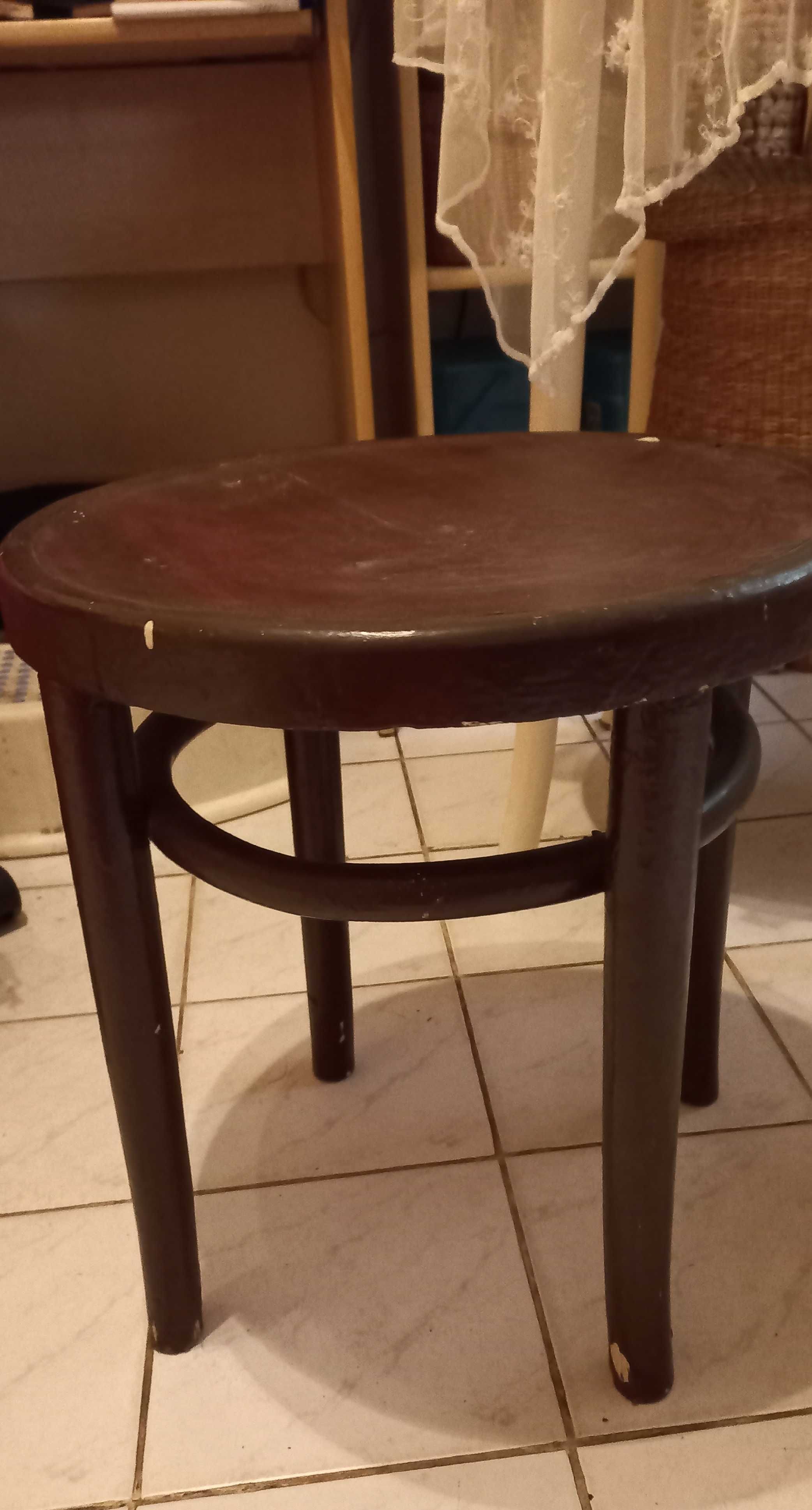 Taborety PRL Thonet
