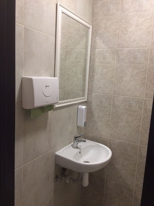 Продаж комерційного приміщення вільного призначення з ремонтом 78м2