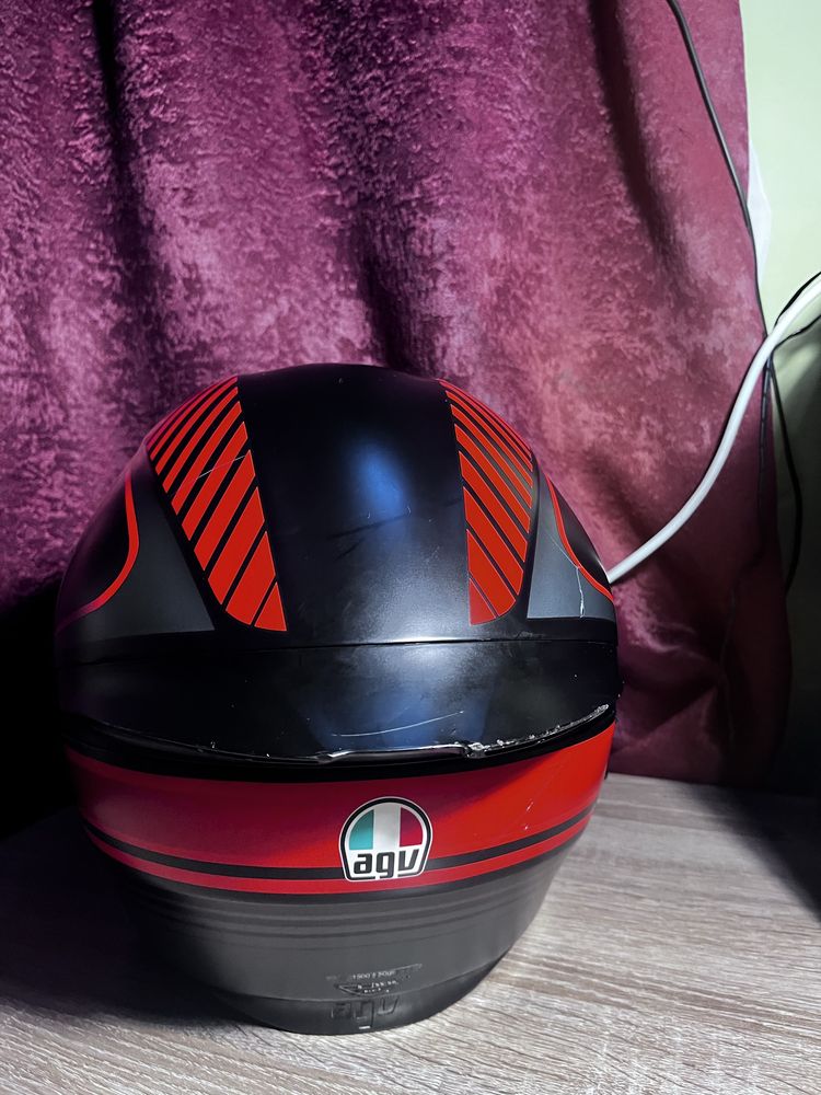 Продам шолом agv k1