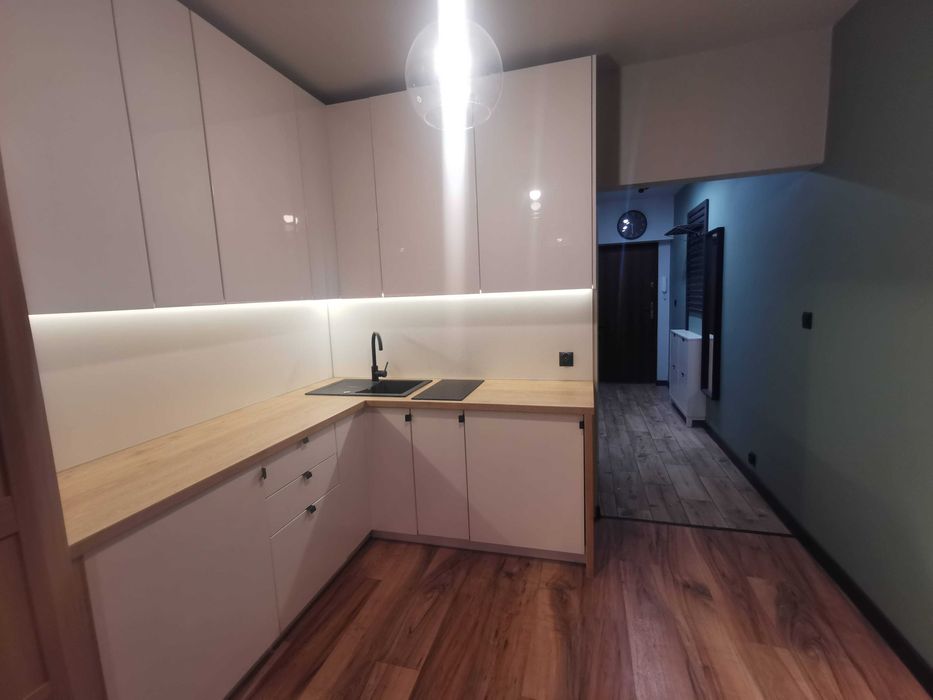 Ładna kawalerka z wydzieloną sypialną! Katowice, ul.Ziołowa - GCM, las