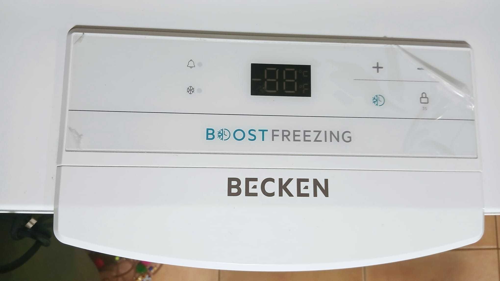 Arca frigorífica horizontal BECKEN  (250 L - Branco)