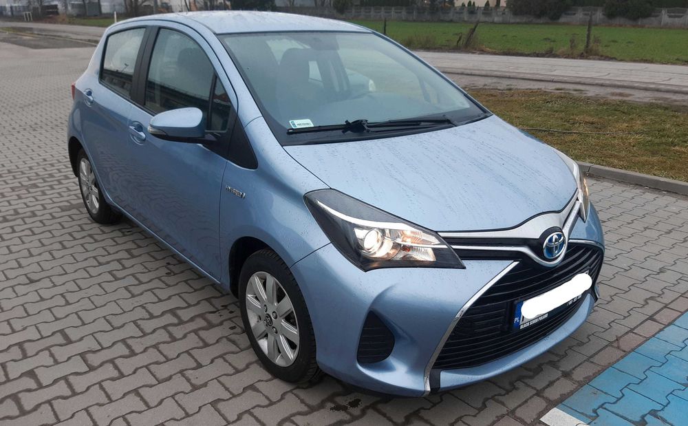 Toyota Yaris hybrid, niski przebieg