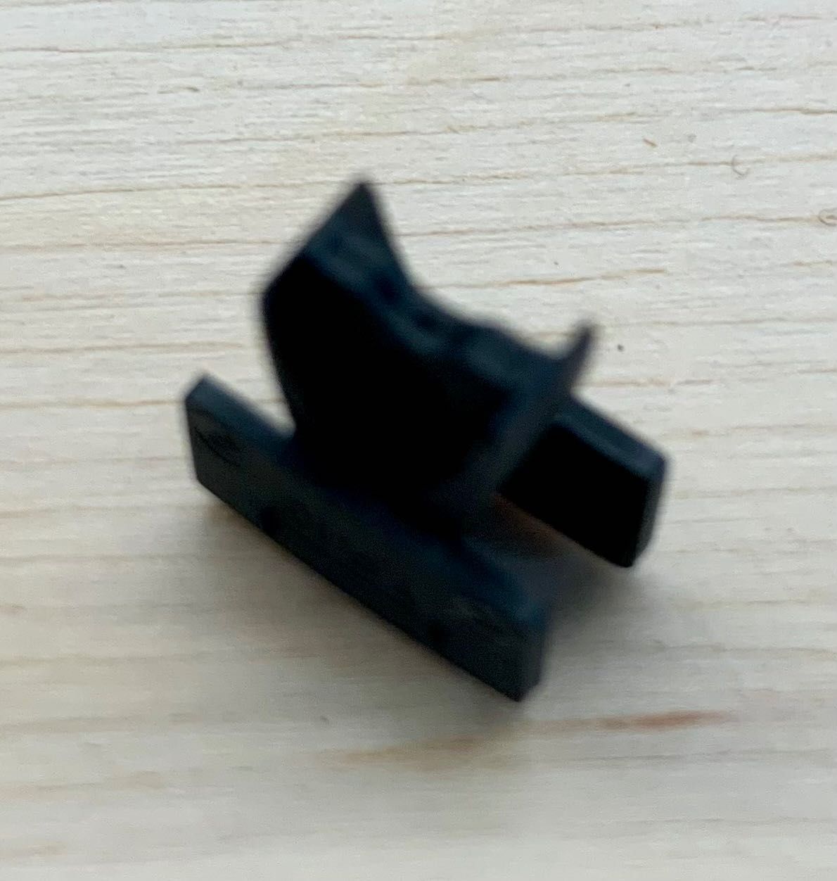 LAMELLO Klips rozporowy TENSO P-10 P-14