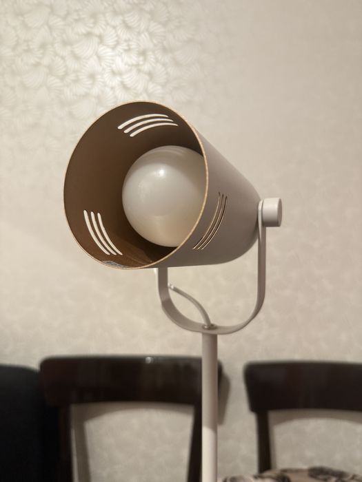 Lampka industrial golden rose / biala