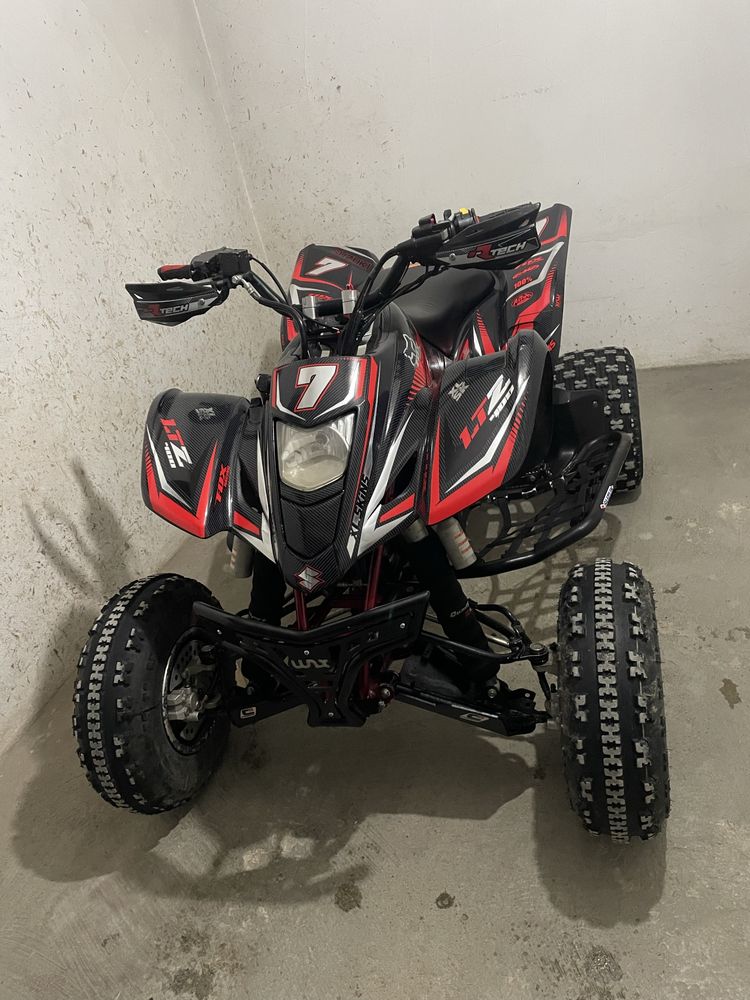 Suzuki ltz 400.