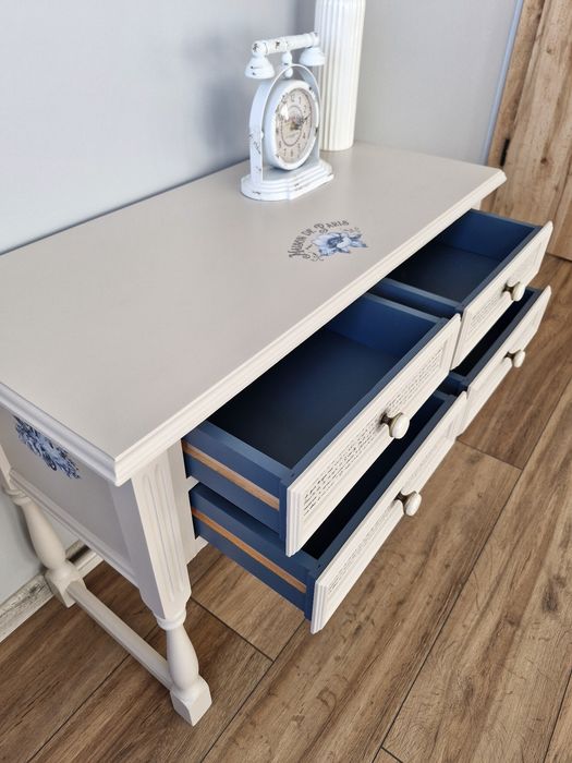 Szafka, komoda drewniana po renowacji