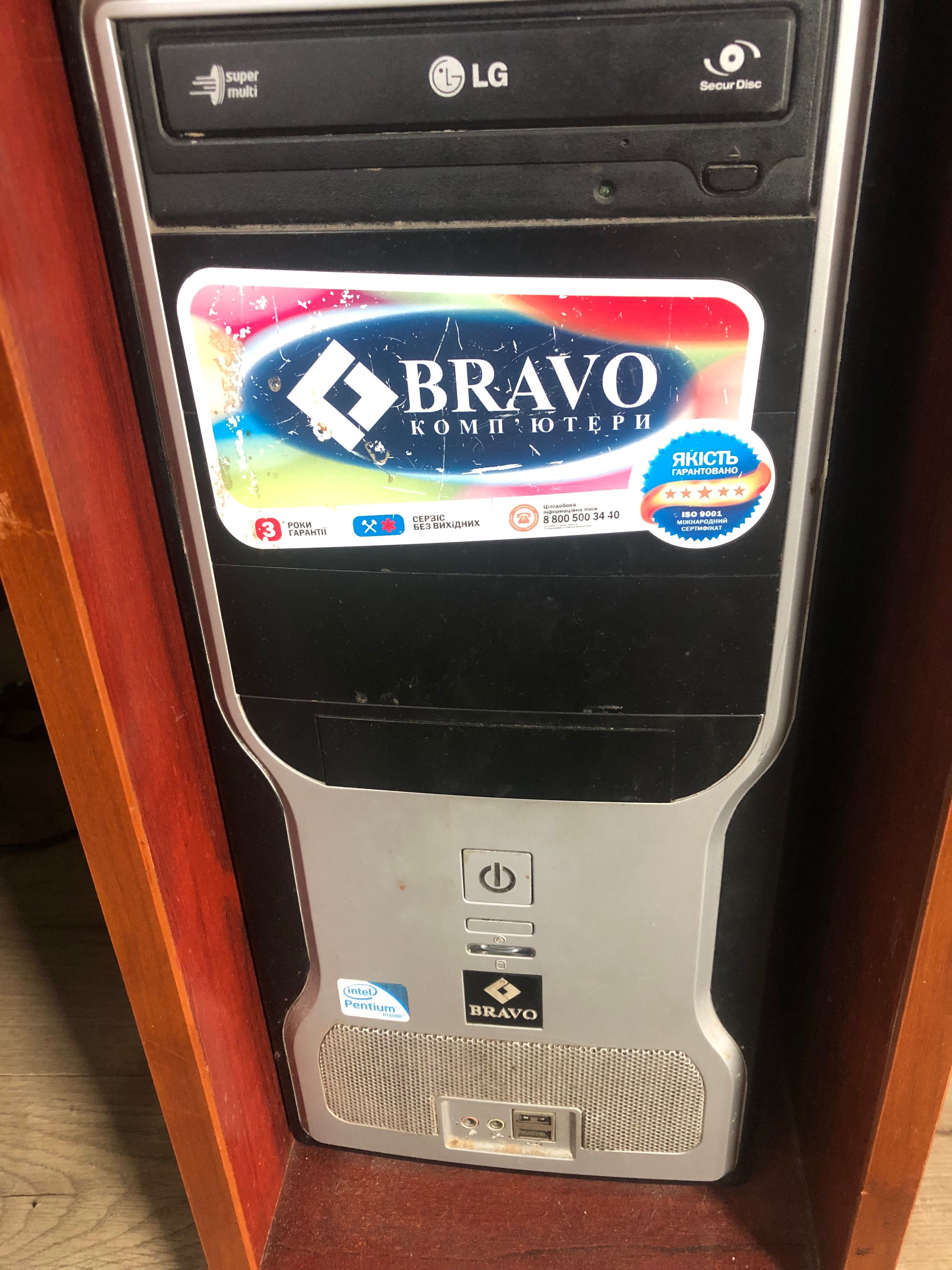 Продаж настільного компютера