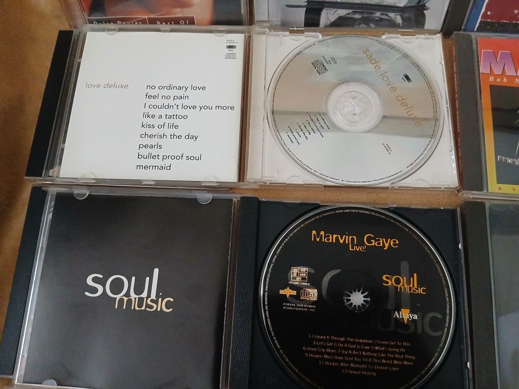 Lote de CD'S variado