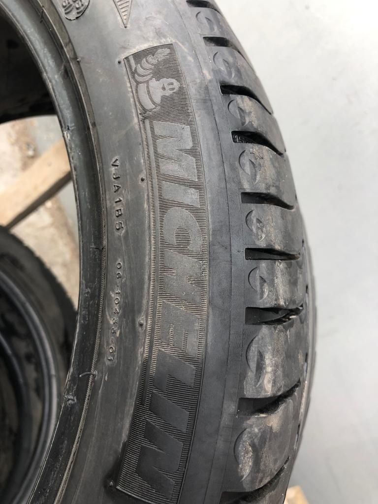 245/40/17 Michelin primacy hp