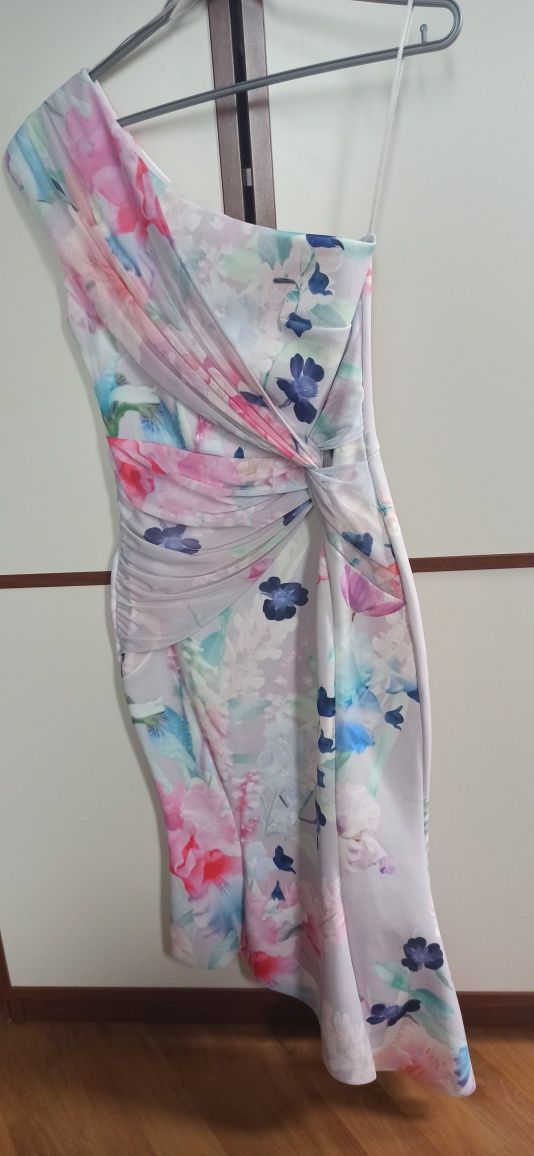 Sukienka wizytowa, elegancka - 158-164 cm