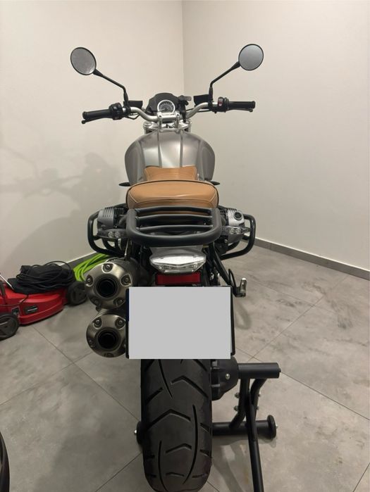 BMW R nine T scrambler