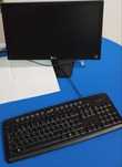 Computador de mesa LG, impressora, teclados e UPS