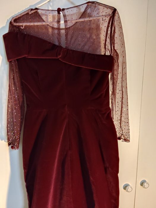 Fabuloso Vestido Comprido Grená de Cerimónia