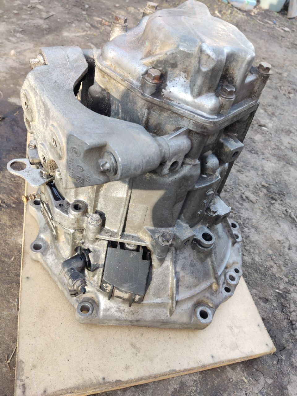 Коробка передач OPEL ZAFIRA А( 2.2 ). Опель Зафіра А