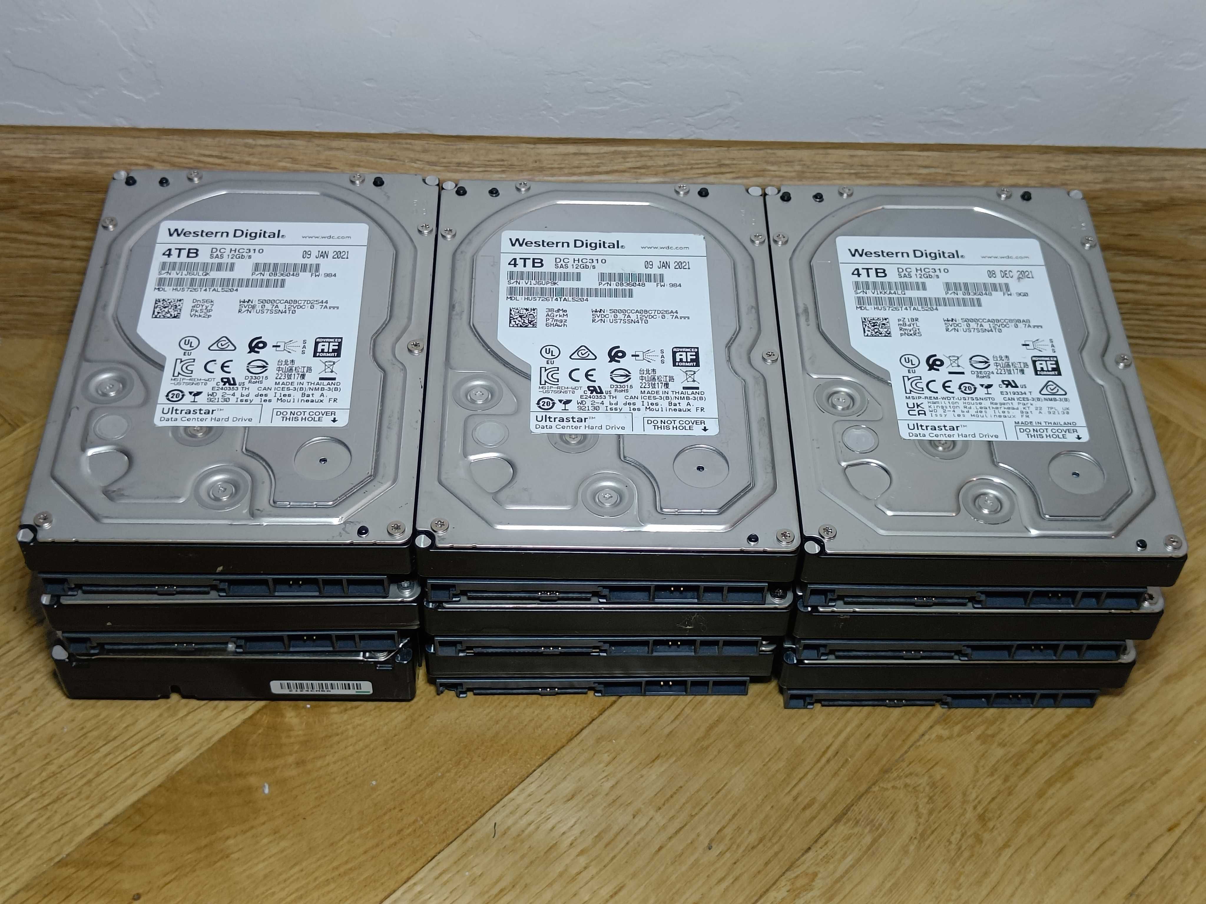 Серверний Хард Диск HDD Western Digital 4TB SAS 12GB/s 3.5 2021 рік