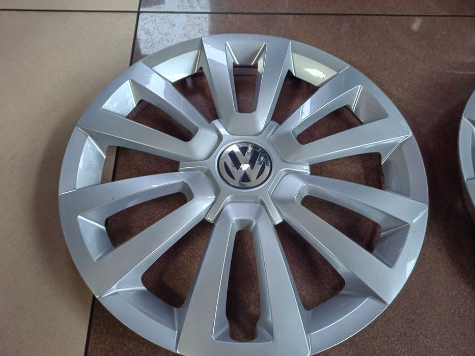 Kołpaki VW 16" Golf V VII Passat 5C0.601.147 Org Beetle Tiguan Touran