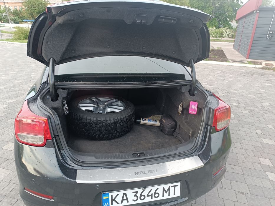 Продам Шевроле Малібу обслужений