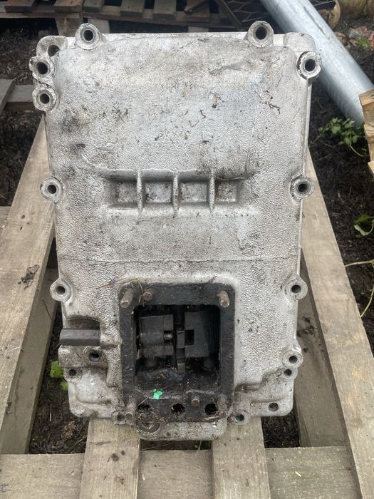 Кришка коробки Камаз