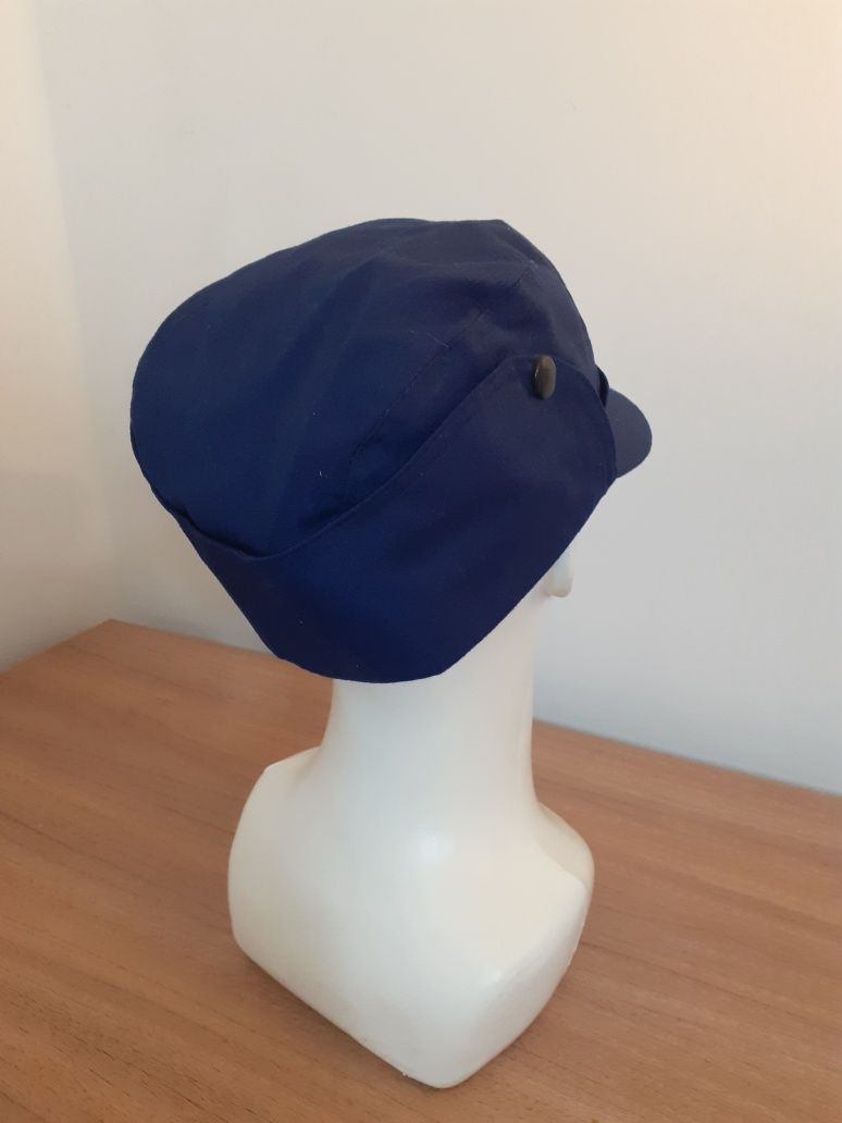Czapka z daszkiem zimowa rozpinana rozm 56