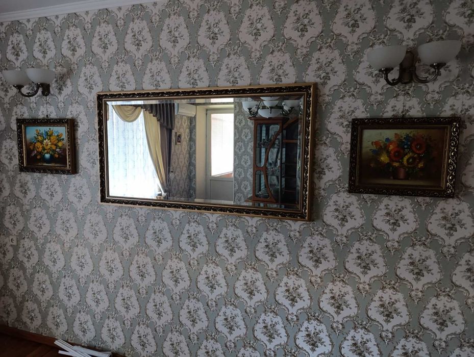 Інтерєрний набір дзеркало і 2 картини