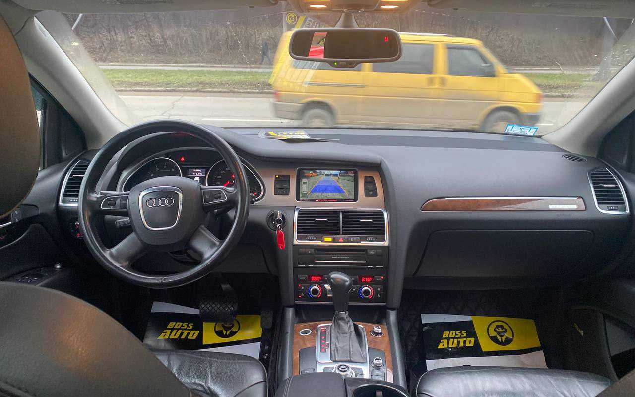 Audi Q7 Premium Plus 2011