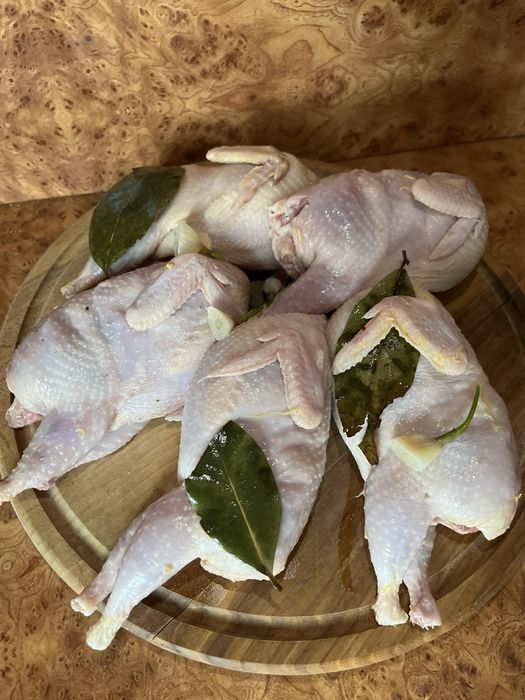 Свіже перепелине мʼясо