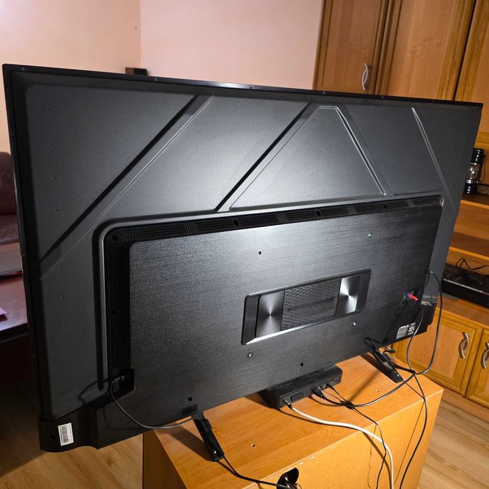 Sprzedam TV  HISENSE 65U7KQ  mini-led stan idealny na gwarancji+ubezp.