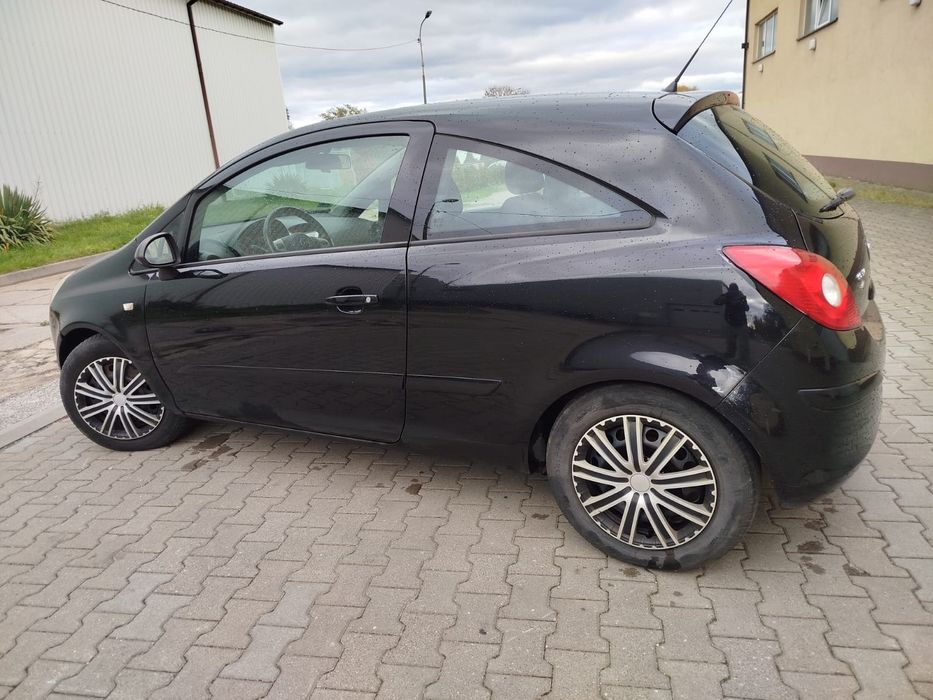 Opel Corsa 1.2 LPG klimatyzacja tempomat elektryka