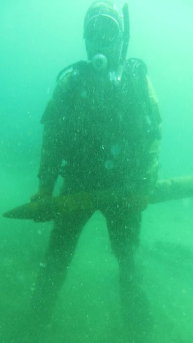 Водолаз, аквалангіст, дайвер, пірнальник,сапер...24/7