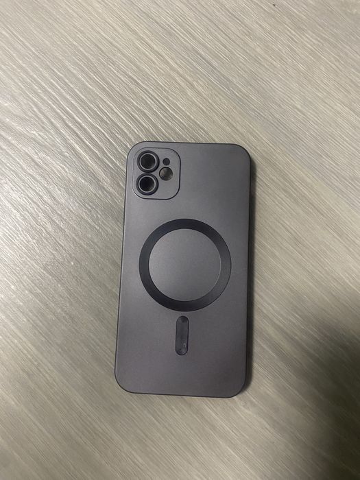 Чохоло на IPhone 11