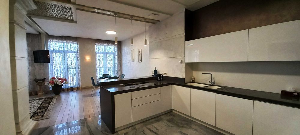 Аренда 3 комн квартиры, ЖК Летуаль, премиум- класс, Нагорный, Центр