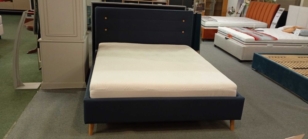 Łóżko tapicerowane 160 FUN WS ze stelażem Sembella